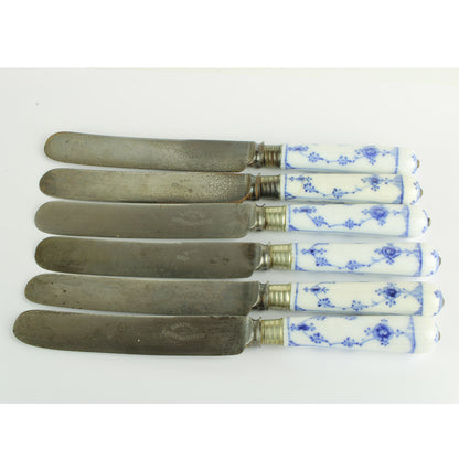 Seks frokostknive fremstillet med skafter fra Den Kongelige Porcelænsfabrik