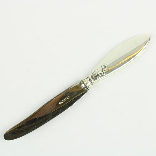 F Berg fra Assens har lavet denne lille charmerende frugtkniv