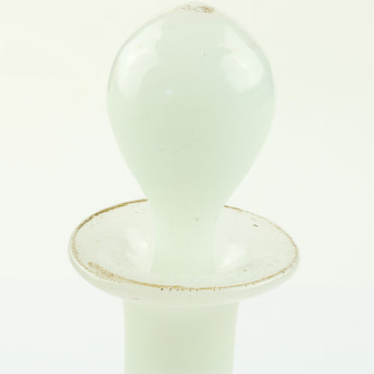 Antik parfumeflakon af opal glas
