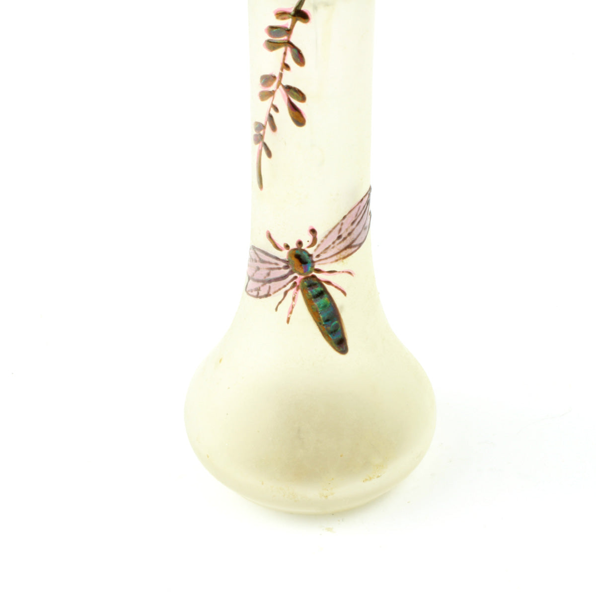 Vasen er i mundblæst glas med sandblæst overflade