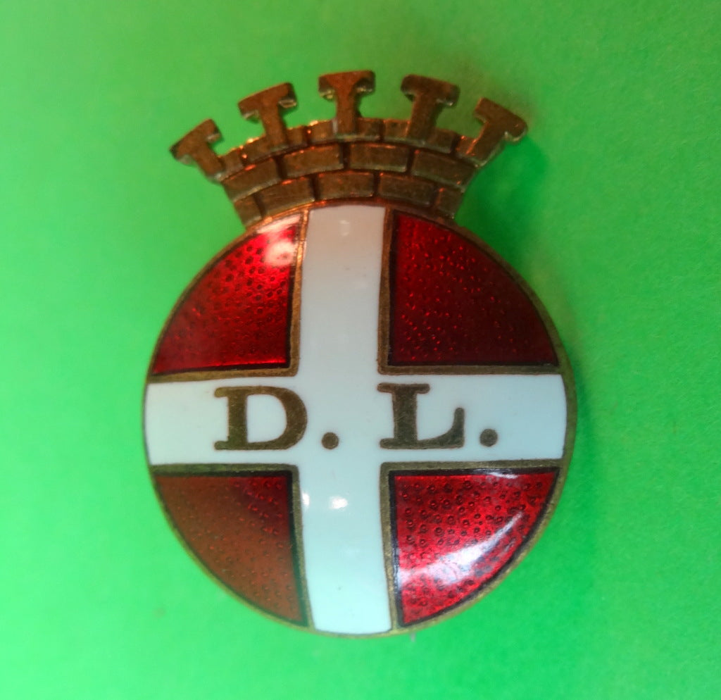 Emblem, DL