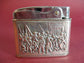 Lighter - Antikbutik på Auktion-Antik.dk. Benzinlighter stemplet sølv. Ca. 6 cm. Lang